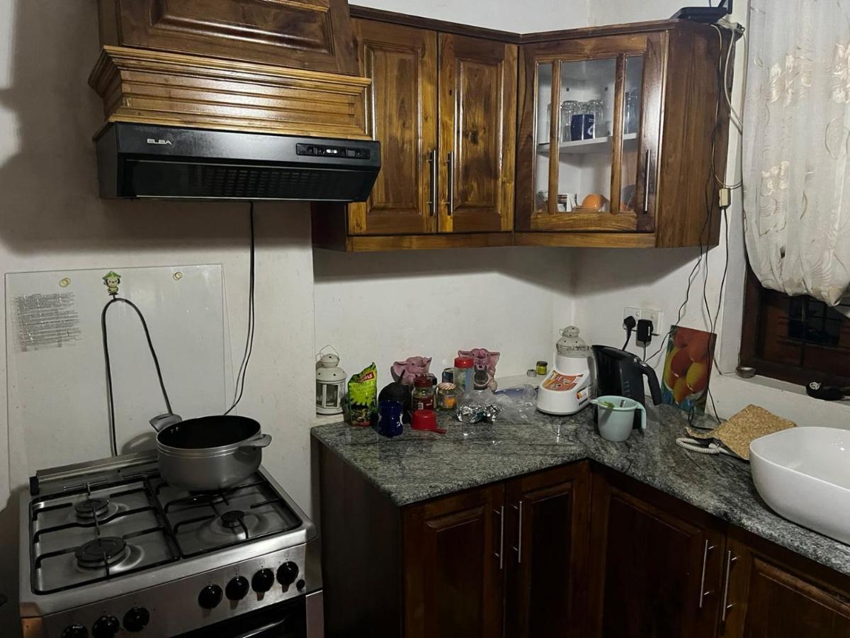 Rustic Mahaweli Appartement Kandy Buitenkant foto